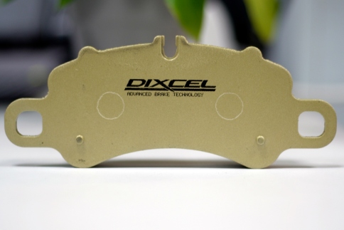 Тормозные колодки Dixcel R01 type R01-1515983 Porsche 718 Boxster (982), 718 Cayman (982), 911 (991), 911 Convertible, 911 Targa передние фото 3